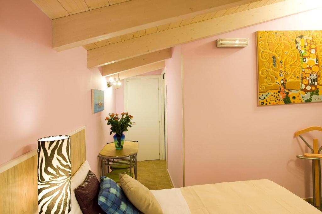 B&B Luca Montesilvano Marina Værelse billede